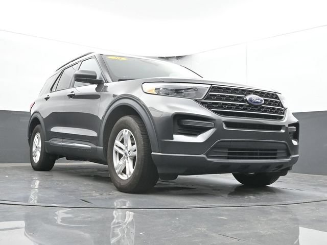 Used 2020 Ford Explorer XLT AWD/4WD image 46
