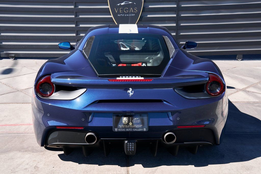 Used 2018 Ferrari 488 GTB image 18