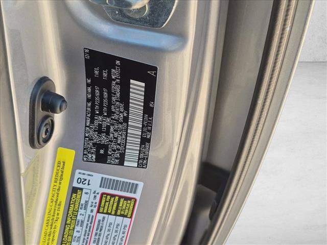 Used 2017 Toyota Sienna XLE w/ XLE Navigation Package FWD image 27