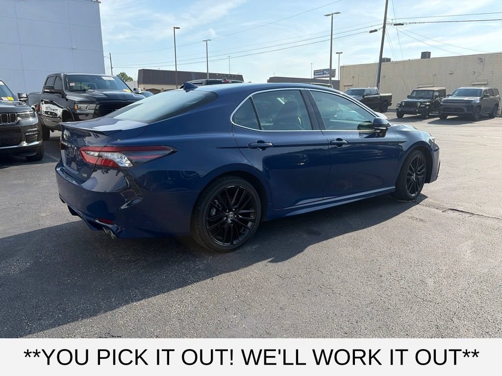 Used 2024 Toyota Camry XSE FWD image 6