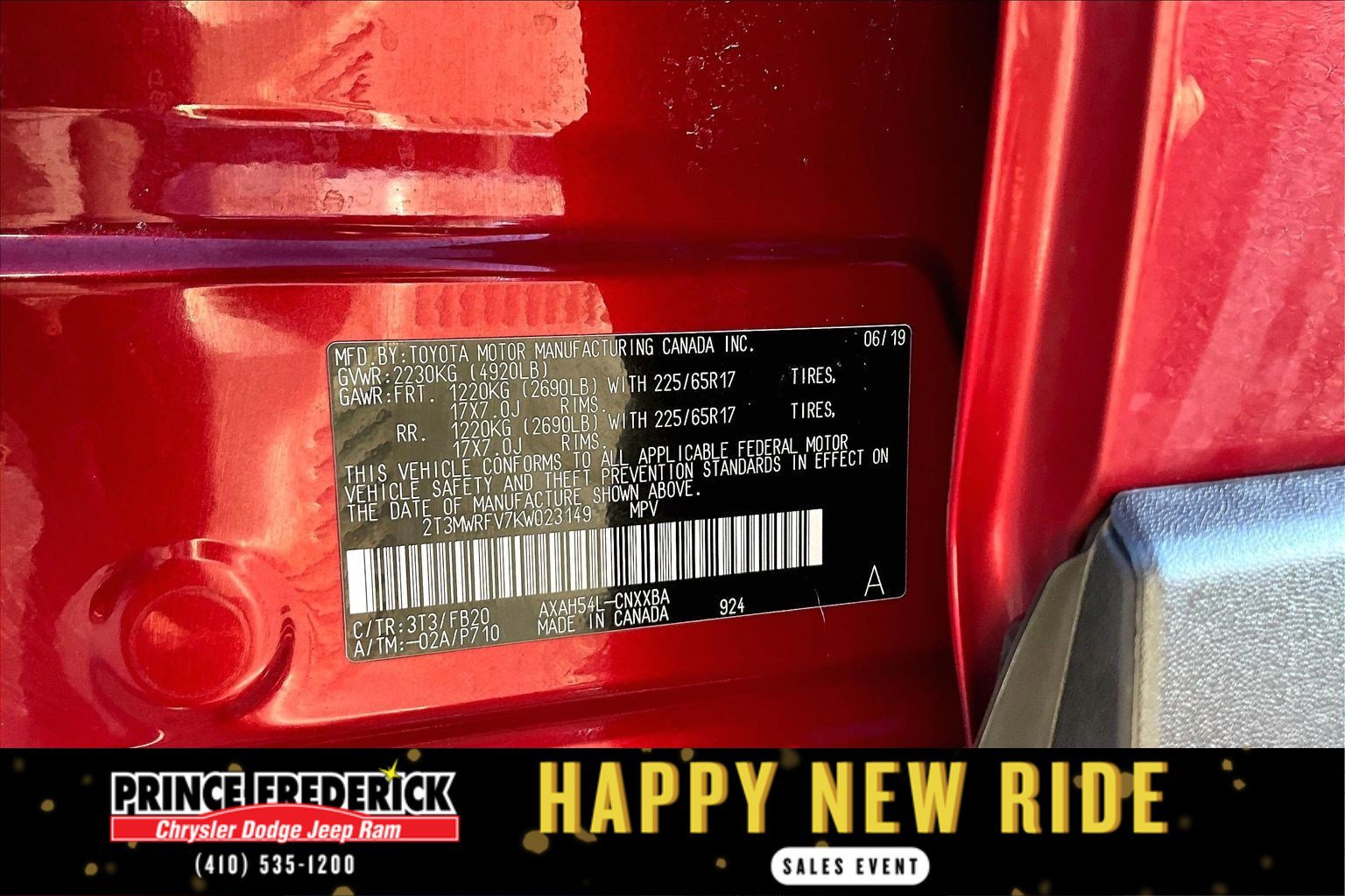 Used 2019 Toyota RAV4 LE image 27