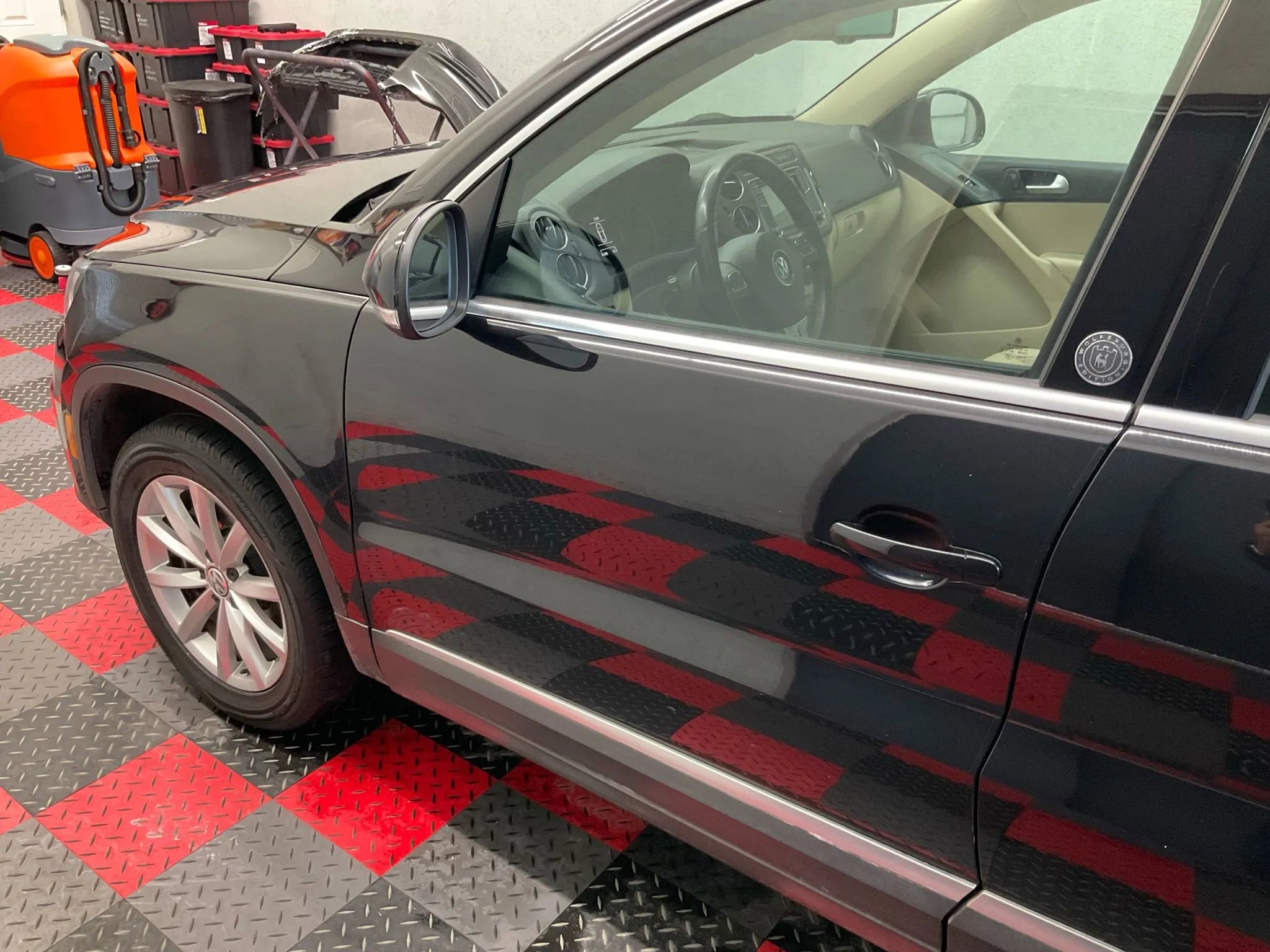 Used 2017 Volkswagen Tiguan Wolfsburg Edition image 13