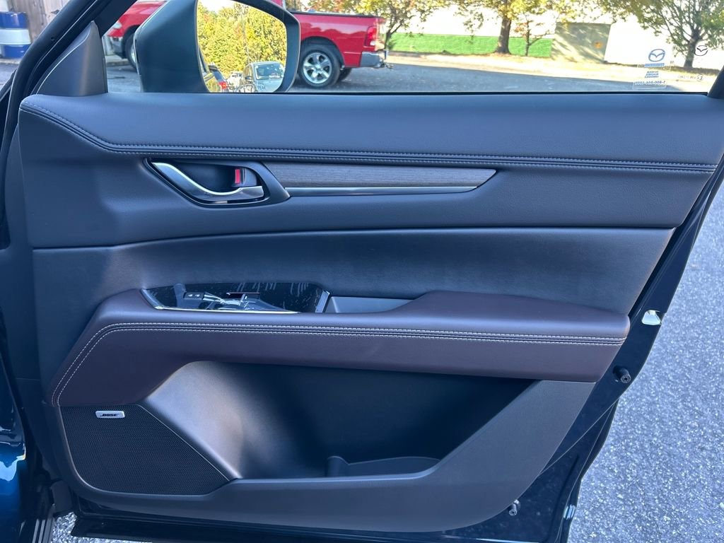 New 2025 MAZDA CX-5 Signature image 27