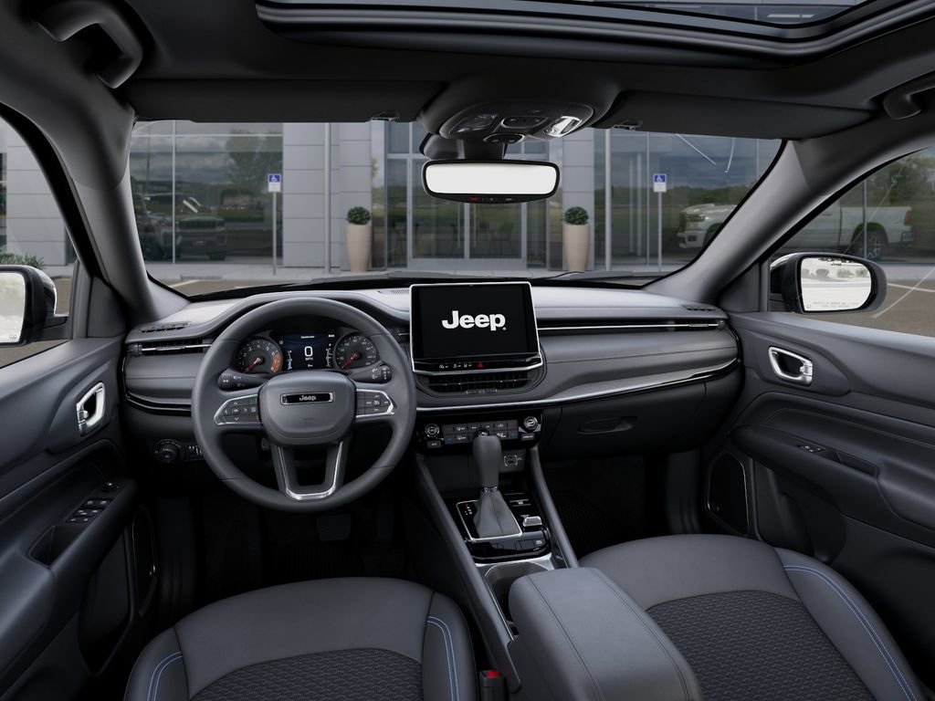 New 2025 Jeep Compass Latitude w/ Sun & Sound Group image 15