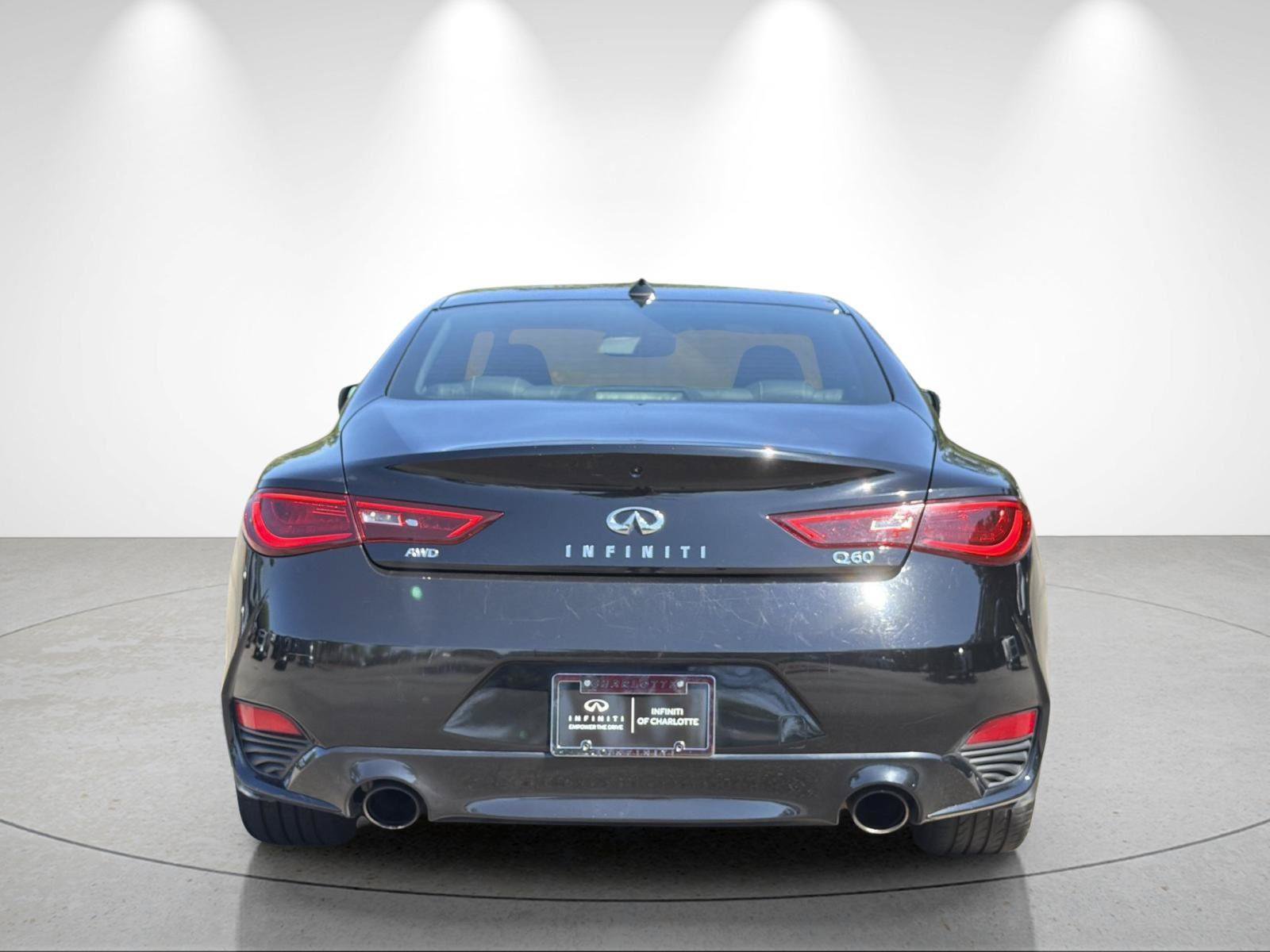 Used 2019 INFINITI Q60 3.0t Luxe w/ Essential Package AWD/4WD image 3