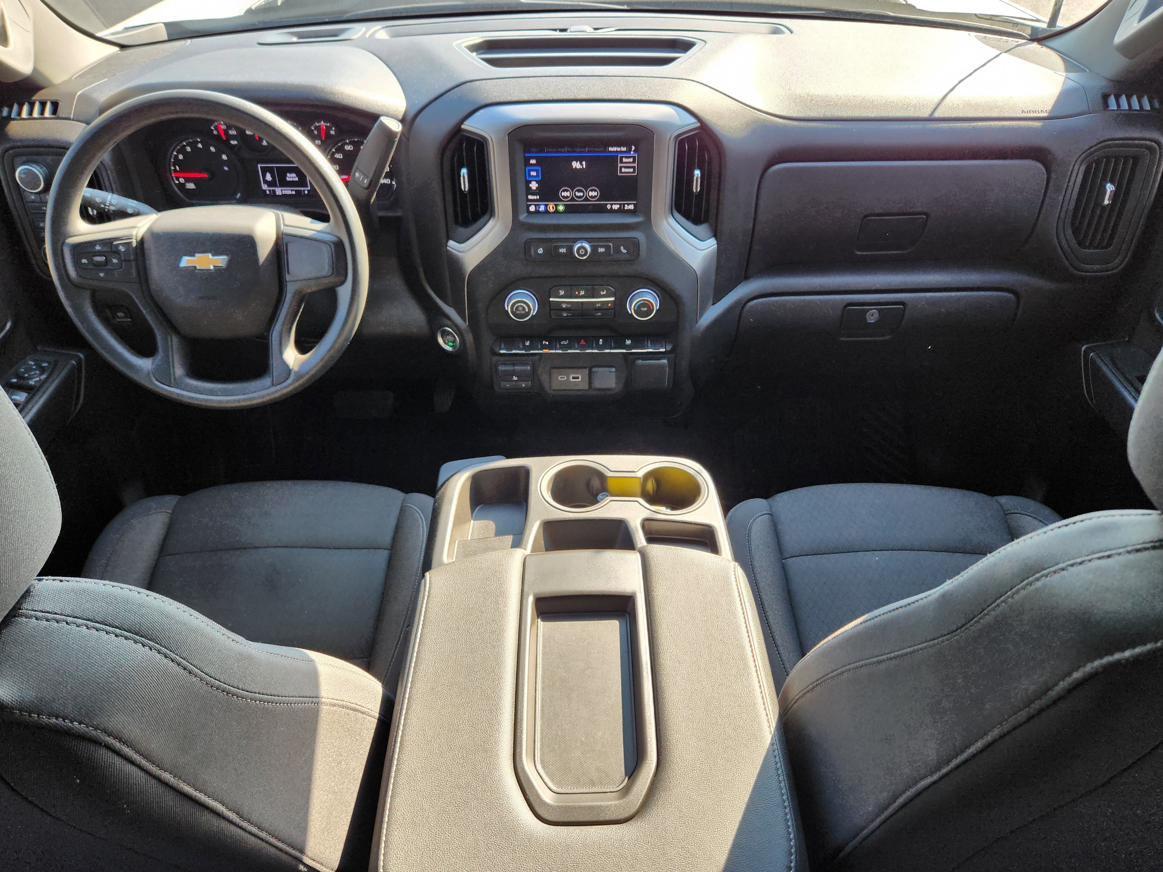 Used 2025 Chevrolet Silverado 2500 Custom w/ Custom Value Package image 15