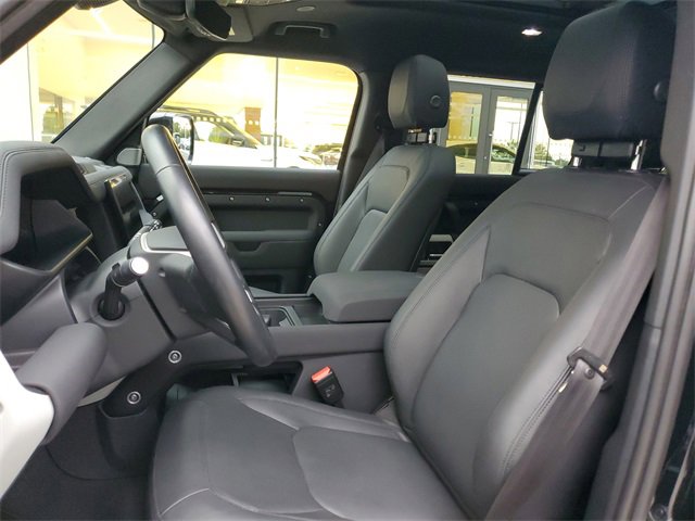 Certified 2023 Land Rover Defender 130 SE image 18