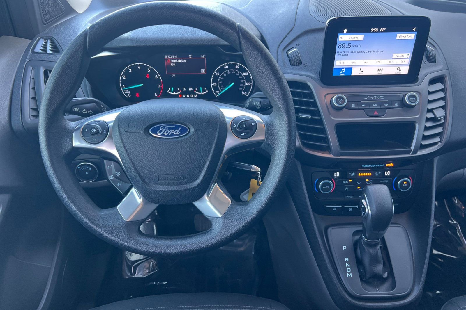 Used 2020 Ford Transit Connect XLT FWD image 14