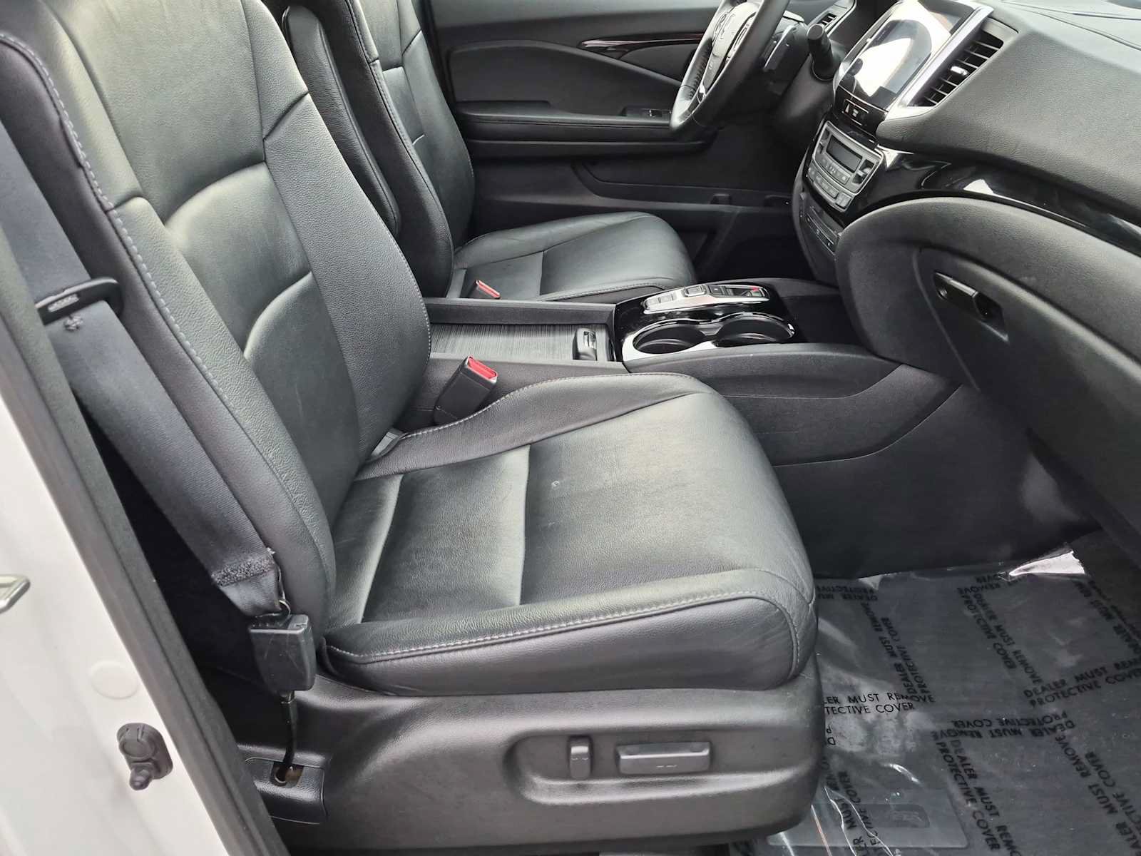 Used 2017 Honda Pilot Touring image 24