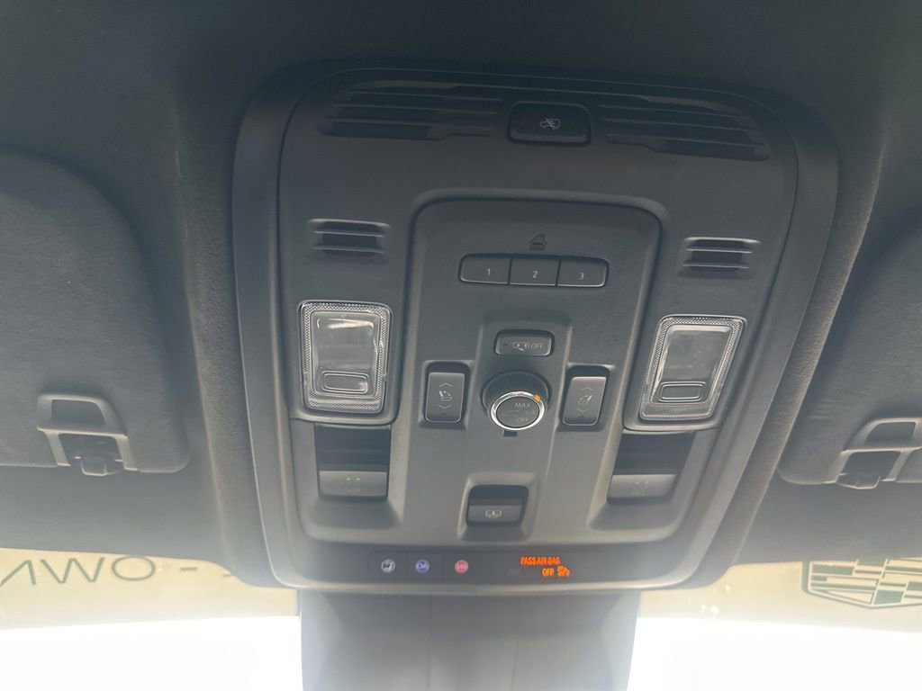 Used 2024 Cadillac Escalade Premium Luxury Platinum image 30