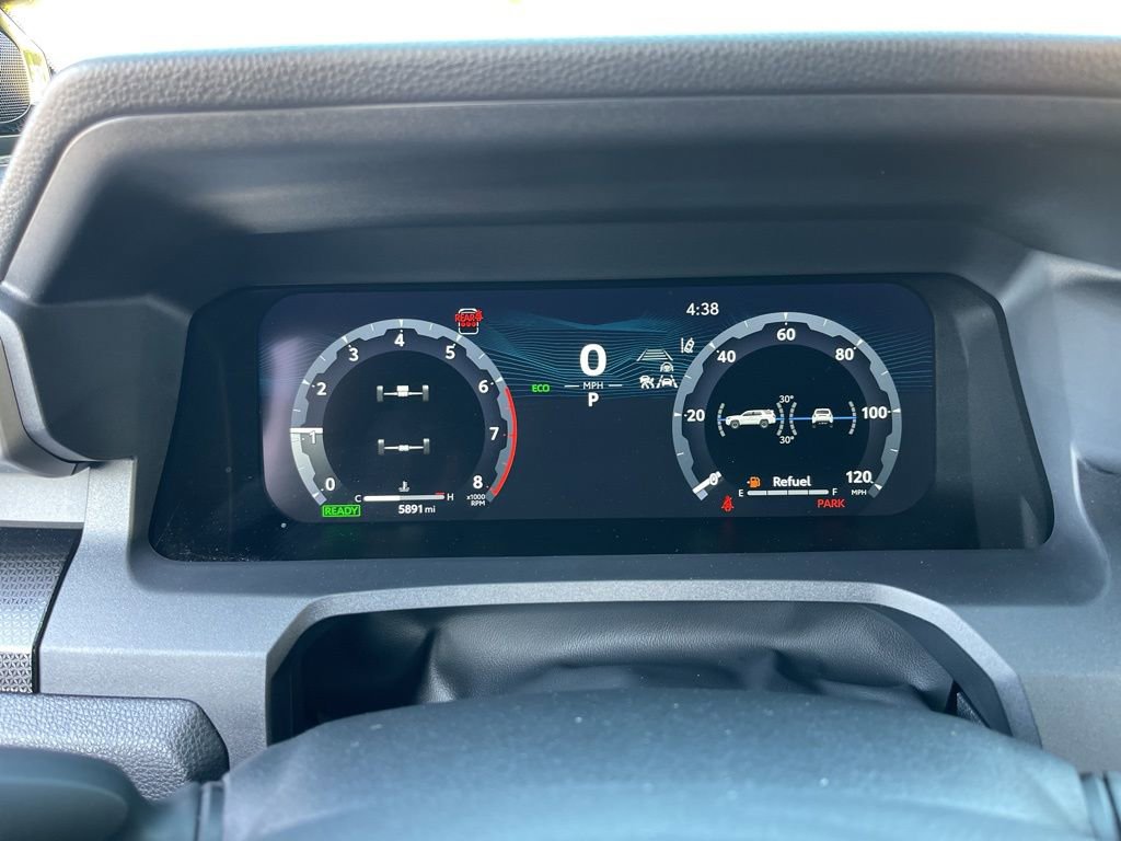 Used 2025 Toyota 4Runner Limited AWD/4WD image 9