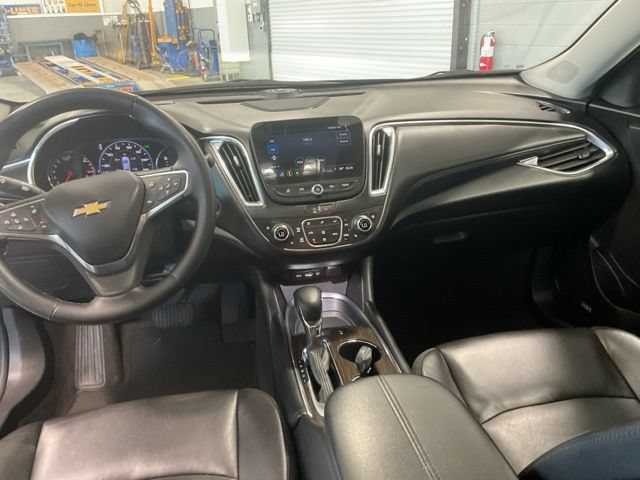 Used 2024 Chevrolet Malibu LT FWD image 28