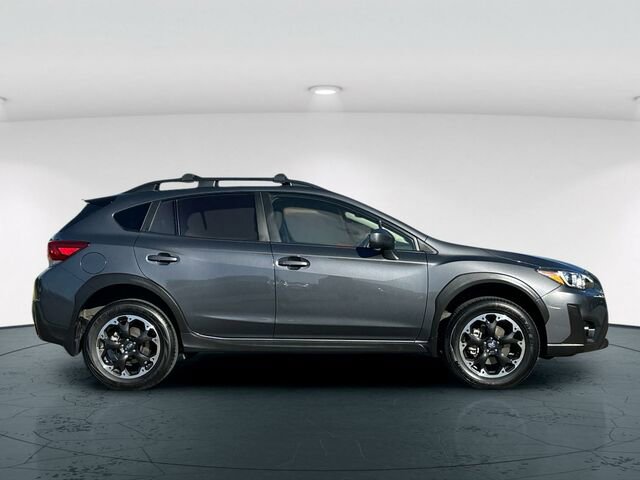 Used 2023 Subaru Crosstrek 2.0i Premium image 7