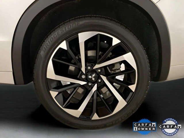 Used 2025 Mitsubishi Outlander SEL image 31