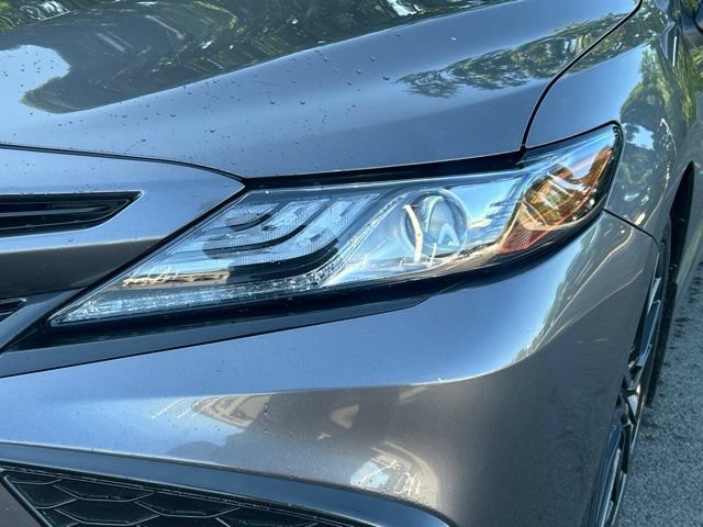 Certified 2022 Toyota Camry XSE FWD image 4