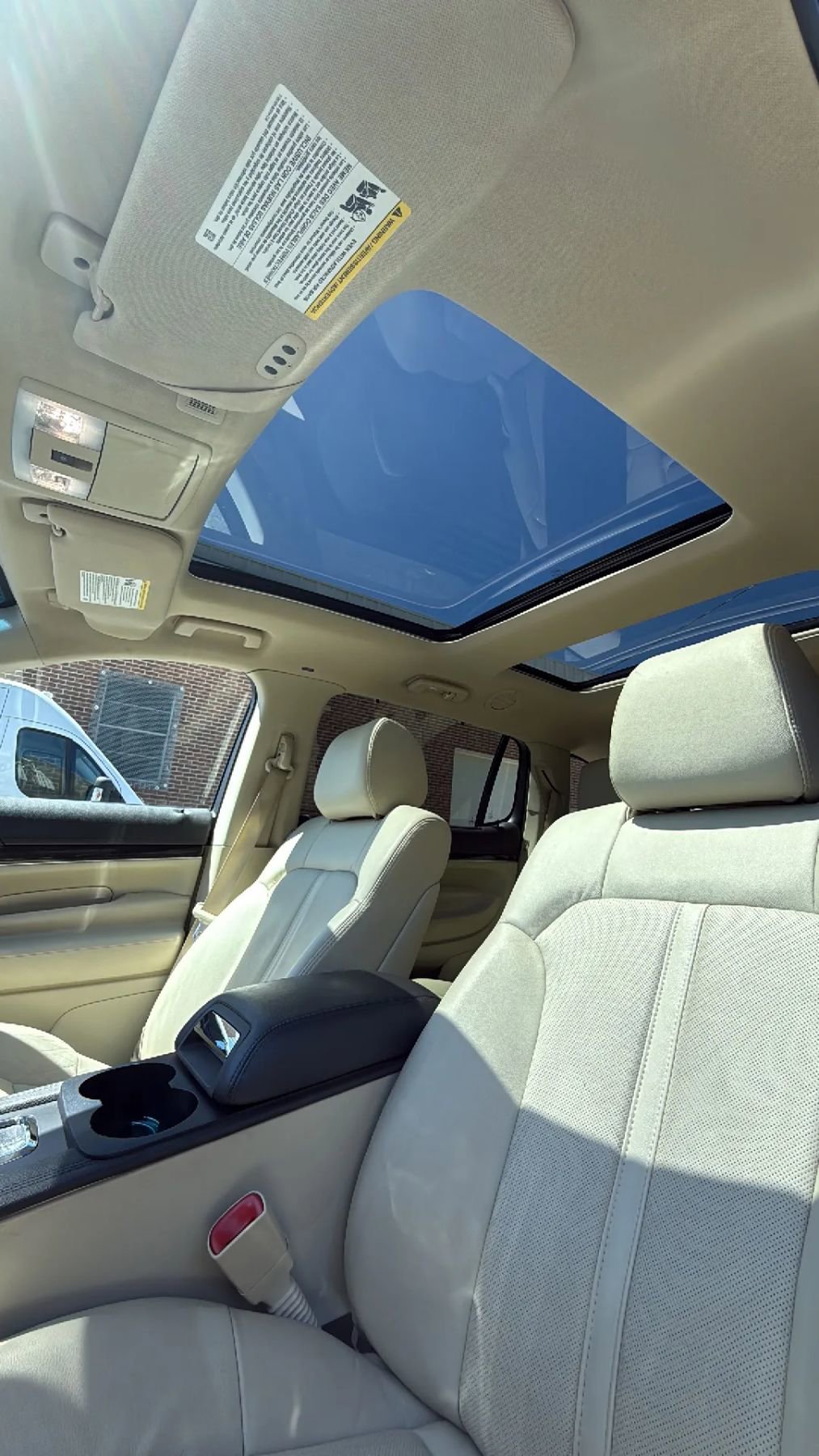 Used 2018 Lincoln MKT AWD w/ Technology Package image 23