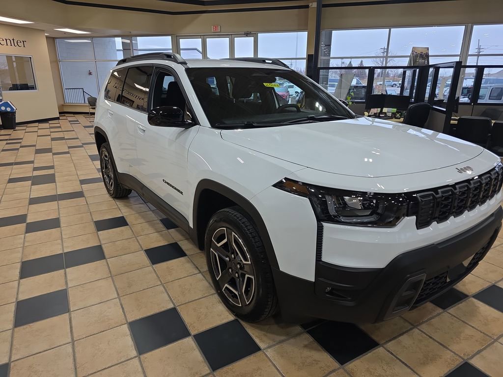 New 2026 Jeep Cherokee Laredo image 3