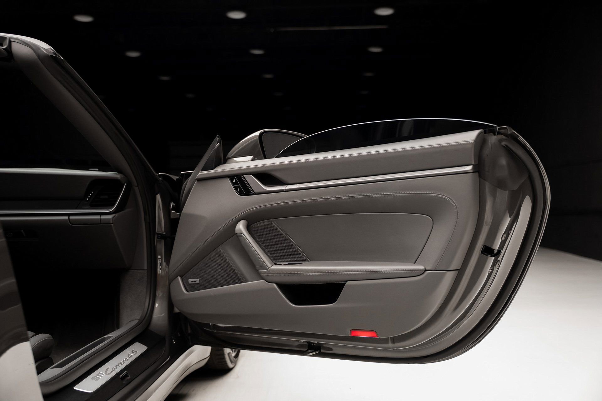 Used 2021 Porsche 911 Carrera 4S image 64