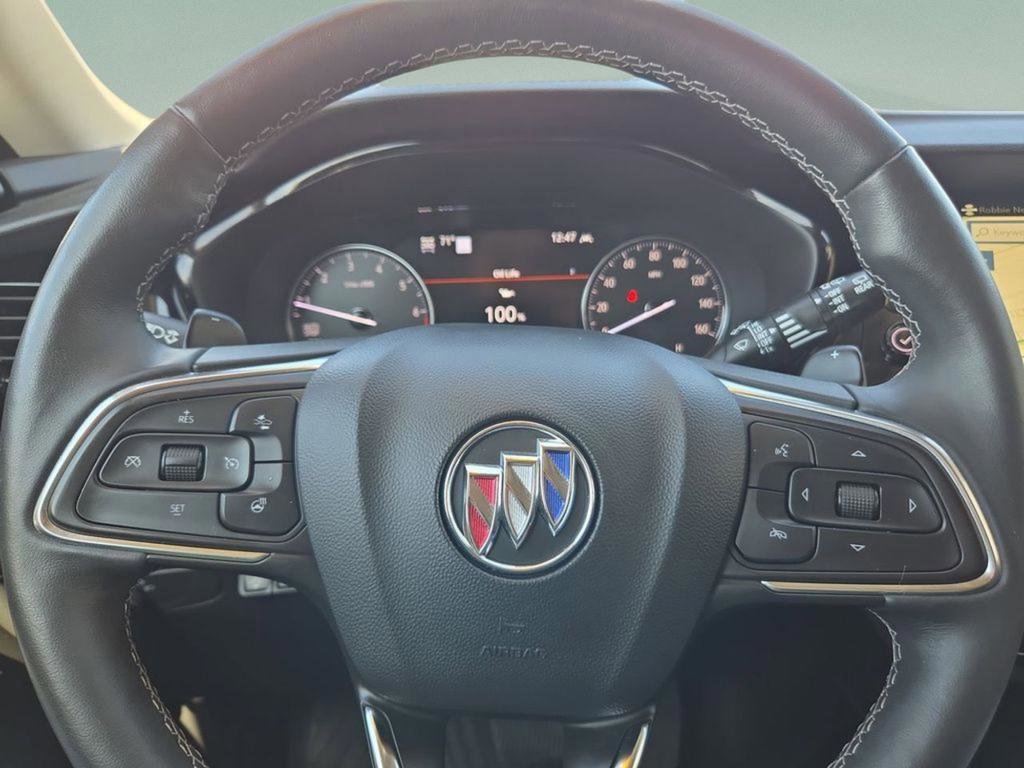 Used 2023 Buick Envision Avenir image 21