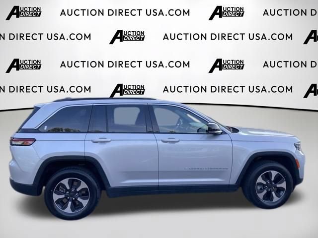 Used 2024 Jeep Grand Cherokee Limited 4xe AWD/4WD image 24