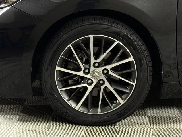 Used 2018 Lexus ES 350 w/ Luxury Package w/Wood Trim FWD image 12