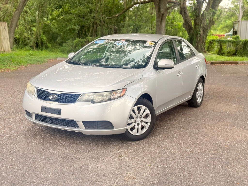 Used 2011 Kia Forte EX image 1