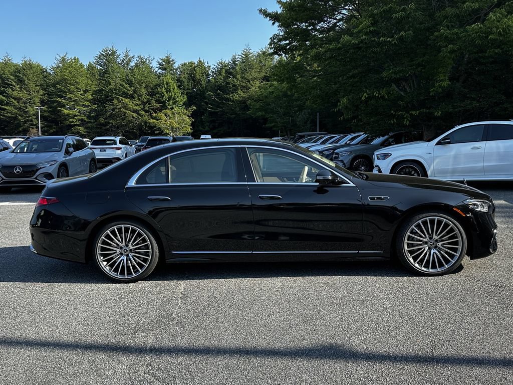 New 2027 Mercedes-Benz S 580 4MATIC Sedan image 9