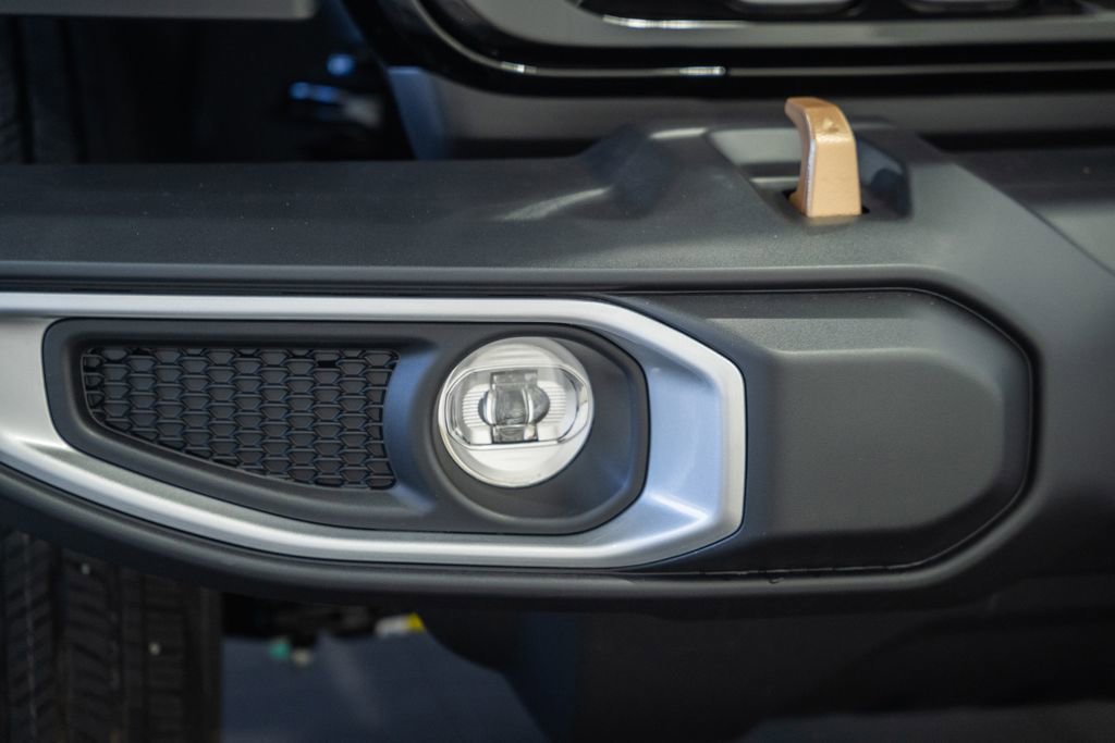 New 2026 Jeep Gladiator Sport AWD/4WD image 12