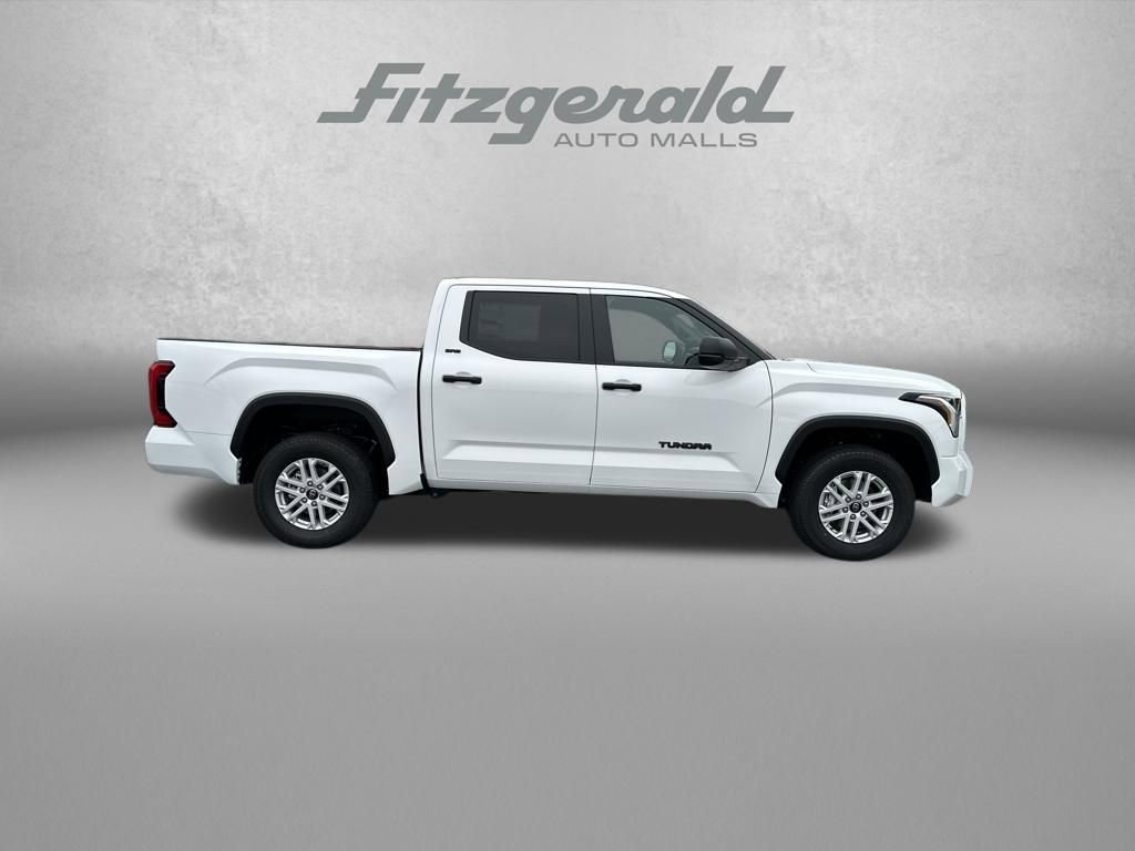 New 2026 Toyota Tundra SR5 AWD/4WD image 8