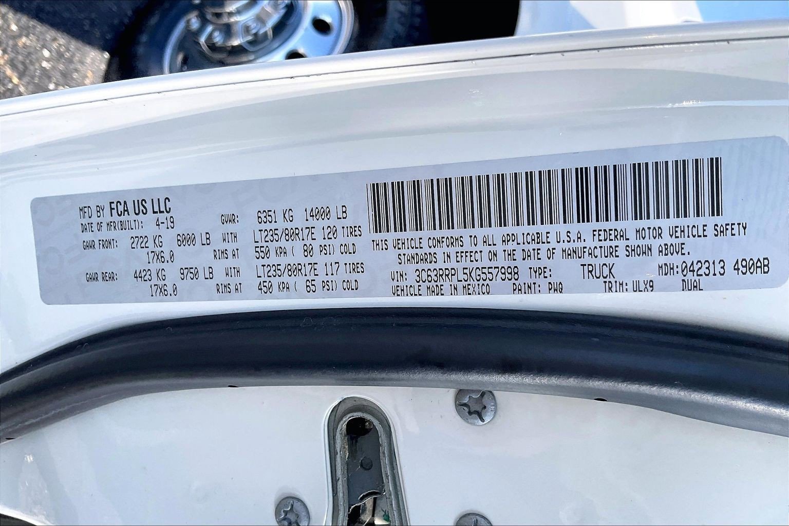 Used 2019 RAM 3500 Limited w/ Max Tow Package image 27