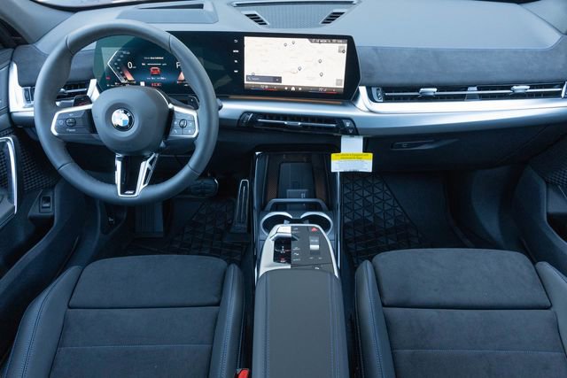 New 2026 BMW X2 xDrive28i w/ Technology Package AWD/4WD image 22