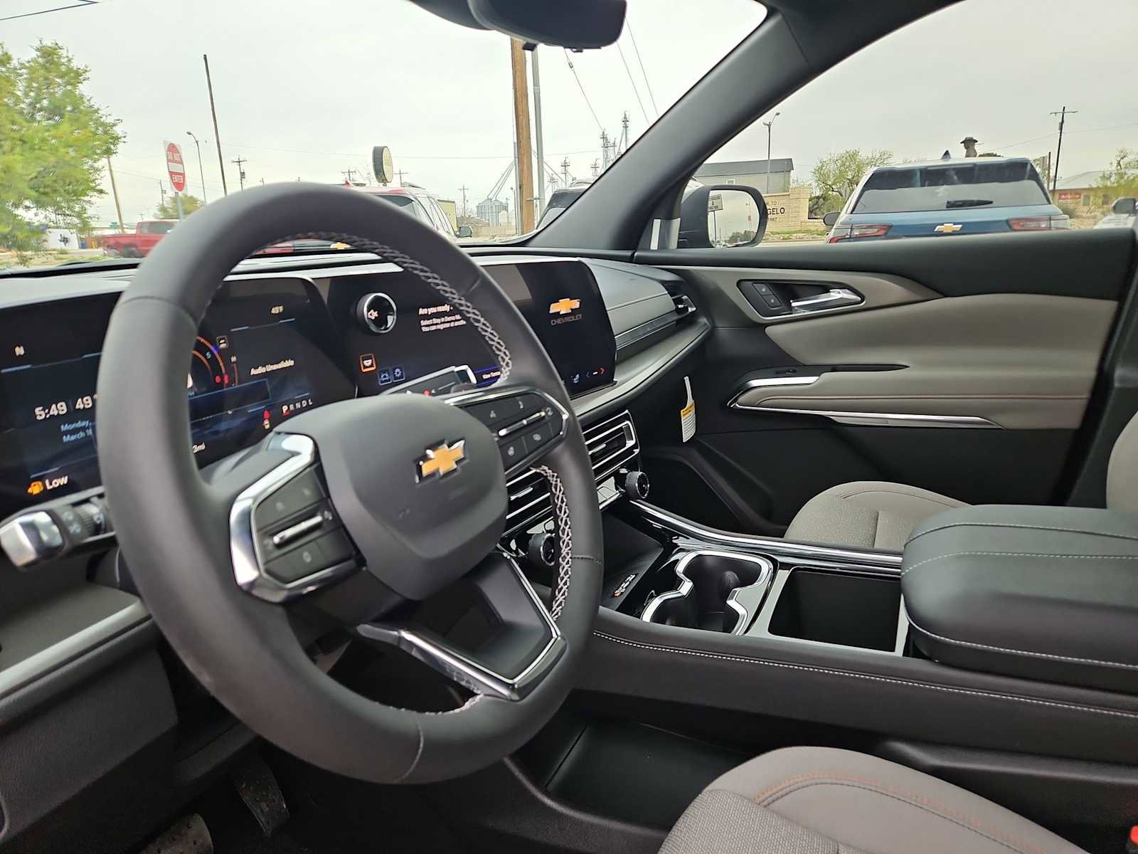 New 2026 Chevrolet Traverse LT w/ Driver Confidence Package image 10