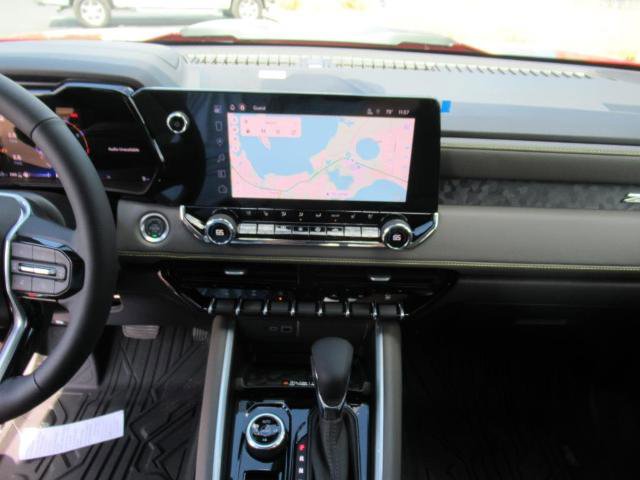 New 2025 Chevrolet Colorado ZR2 w/ ZR2 Bison Edition image 23