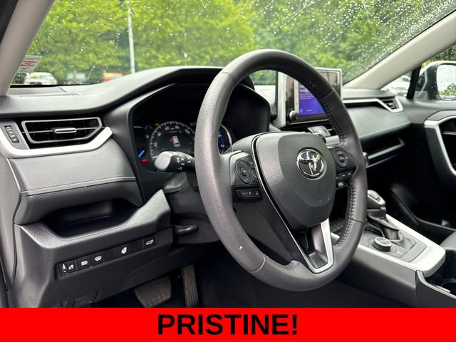 Used 2025 Toyota RAV4 XLE Premium w/ Weather Package AWD/4WD image 15