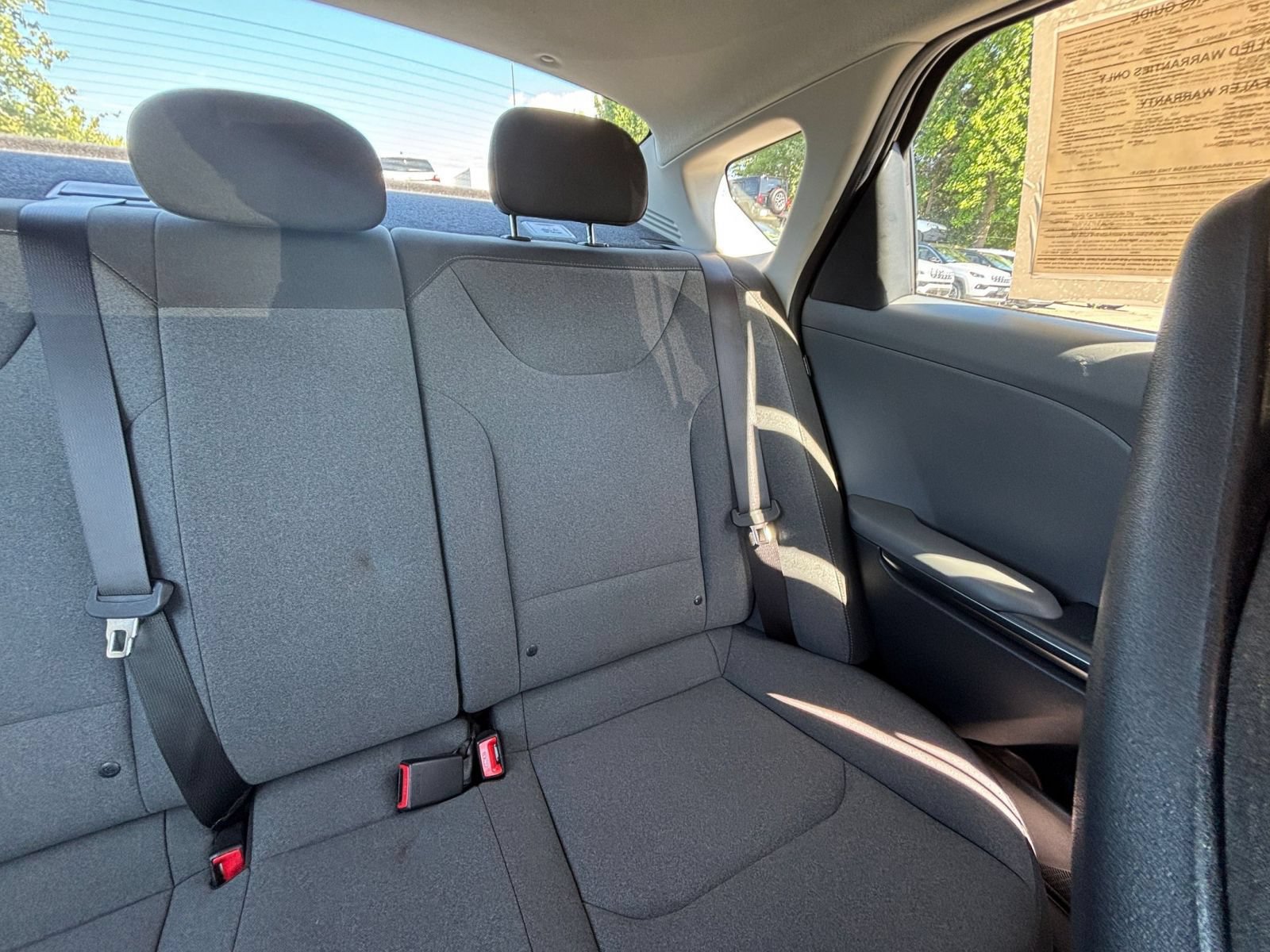 Used 2025 Kia K4 FWD image 37