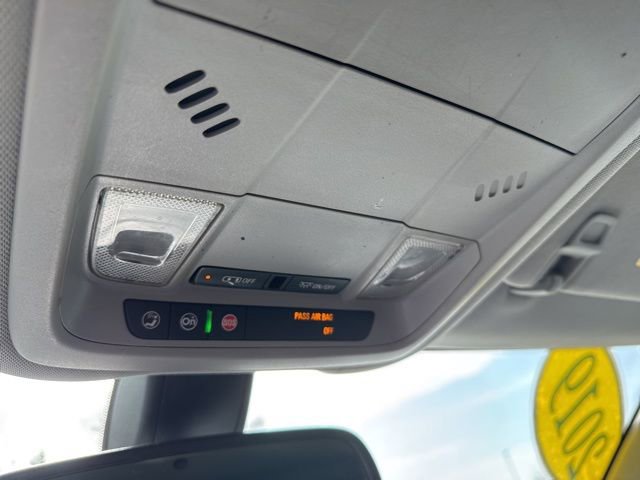 Used 2019 GMC Terrain SLE image 15