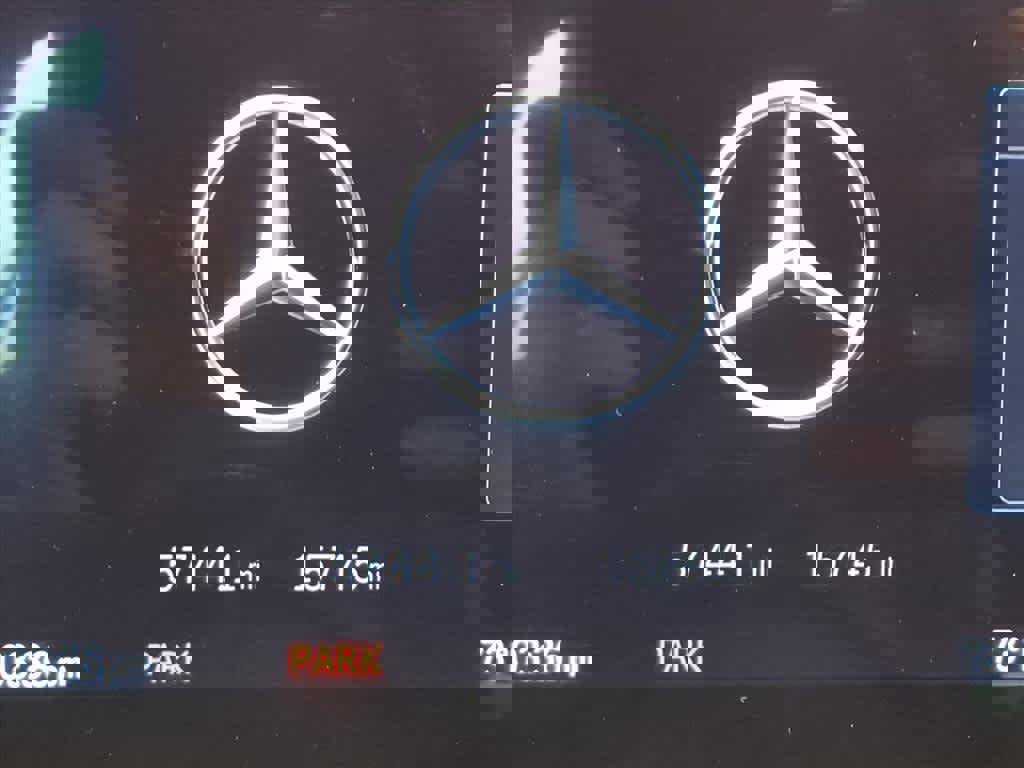 Used 2023 Mercedes-Benz C 300 4MATIC Sedan image 12