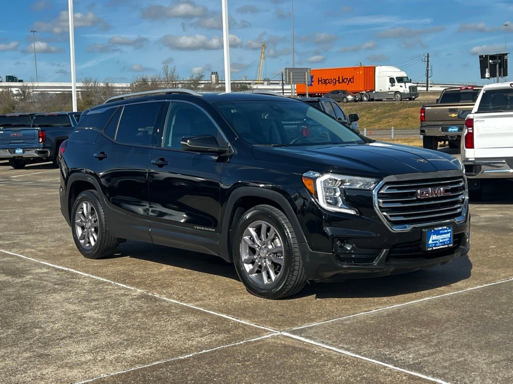 Used 2024 GMC Terrain SLT image 8