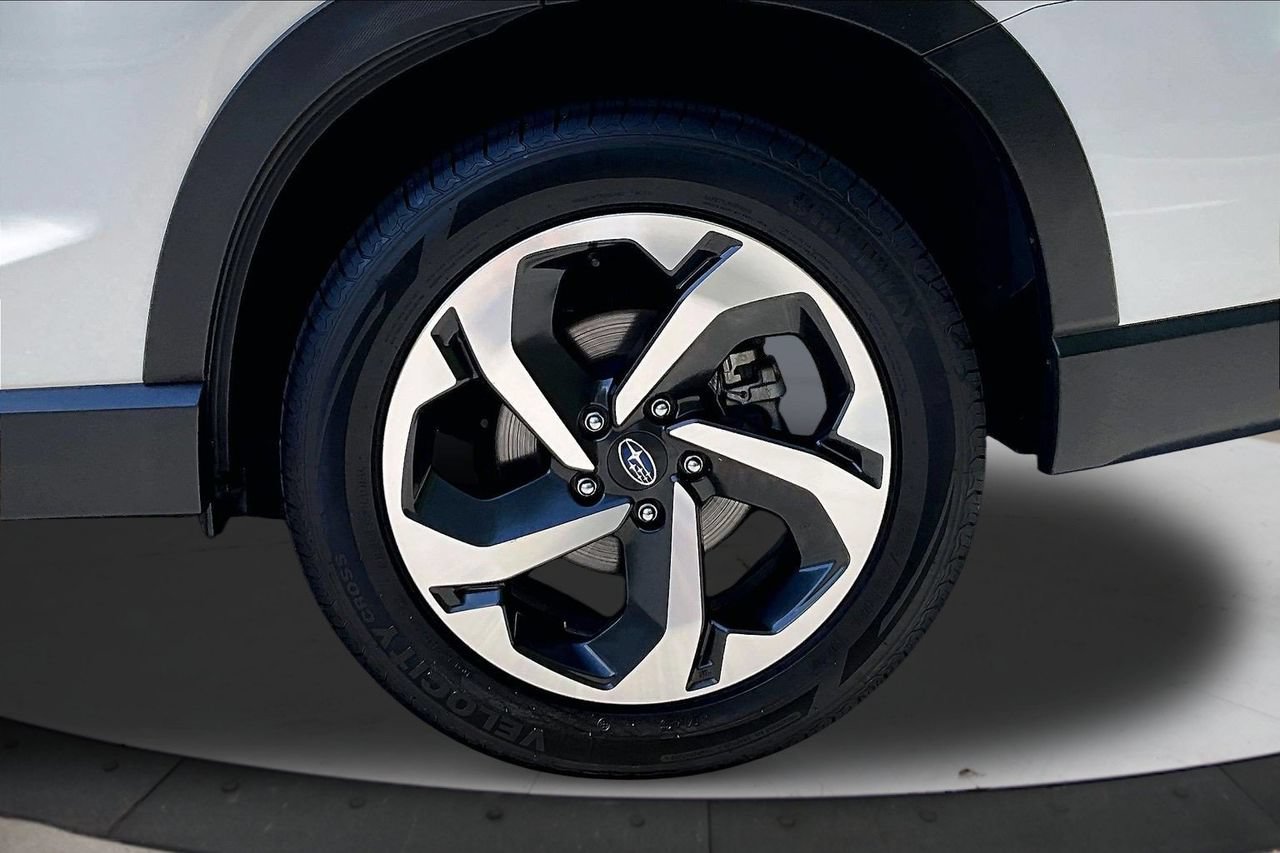 Used 2022 Subaru Forester Touring AWD/4WD image 36