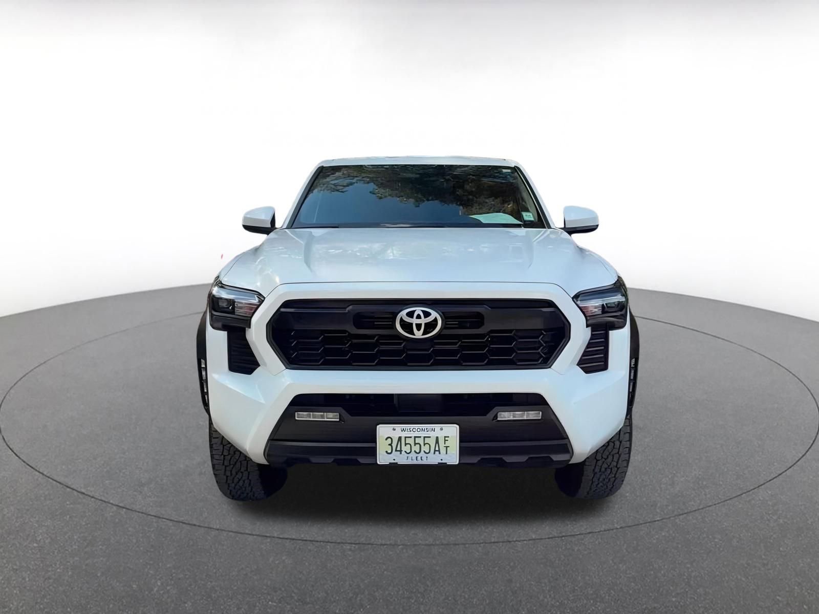 Used 2025 Toyota Tacoma TRD Off-Road image 4