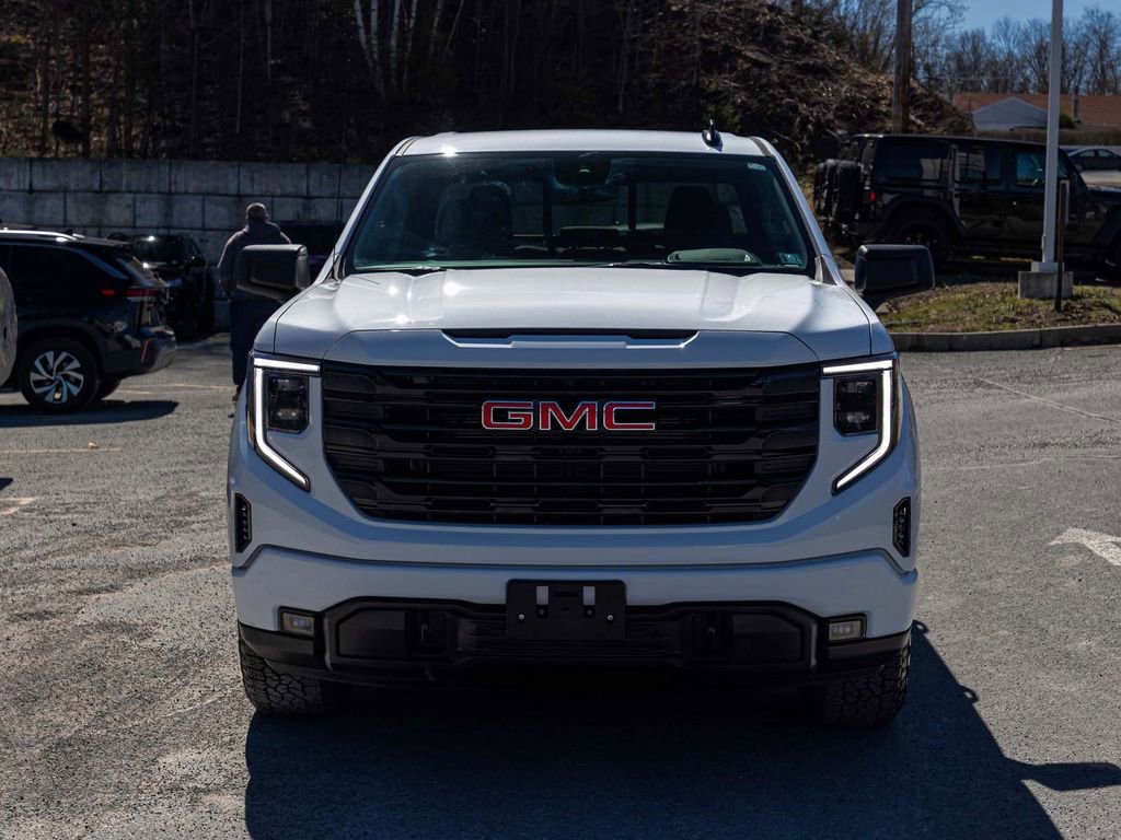 Used 2025 GMC Sierra 1500 Elevation w/ Preferred Package image 2