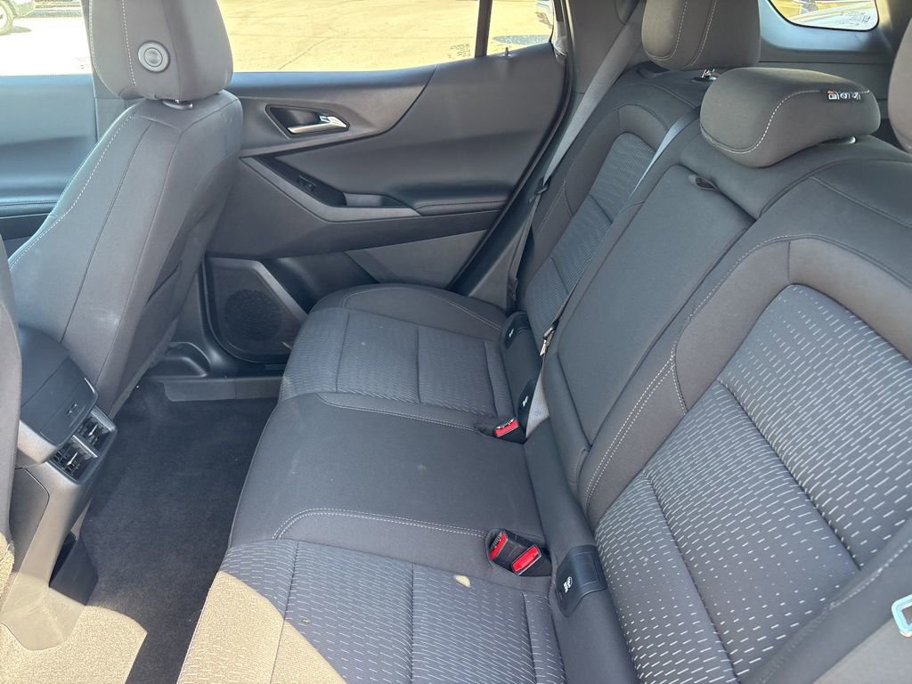 Used 2026 Chevrolet Equinox LT FWD image 16