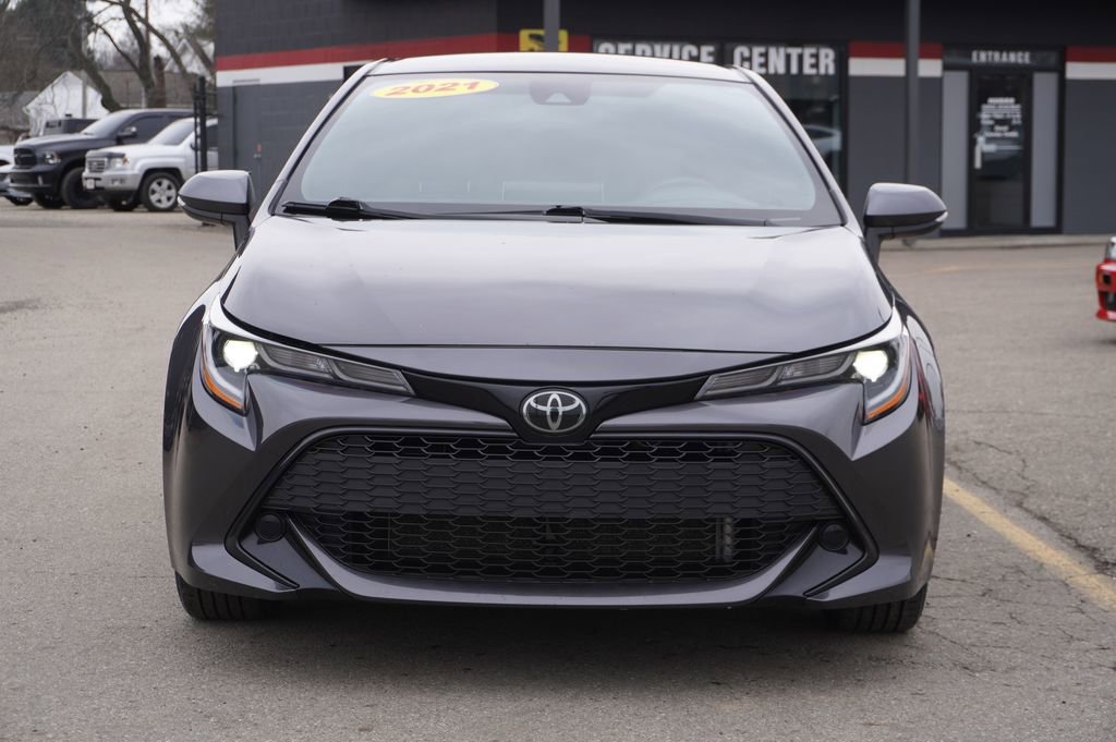 Used 2021 Toyota Corolla SE image 2