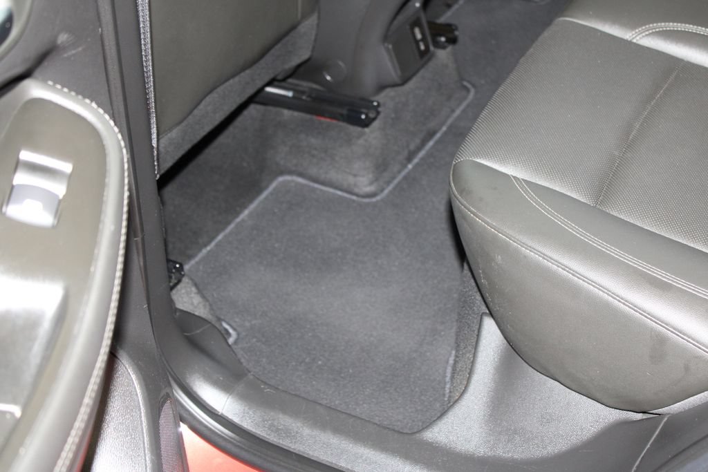 Used 2024 Buick Encore GX Sport Touring w/ Comfort Package FWD image 47
