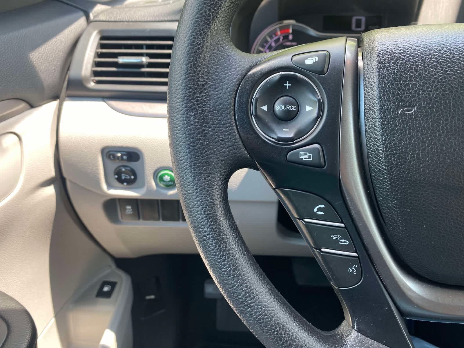 Used 2017 Honda Pilot EX image 14