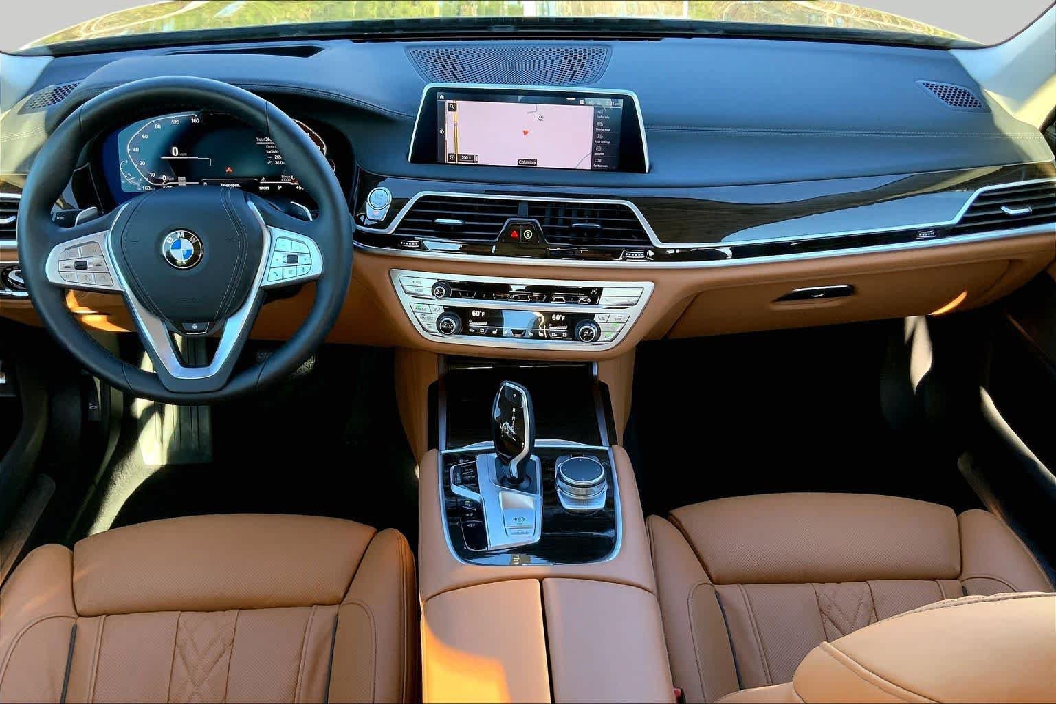 Used 2022 BMW 750i xDrive AWD/4WD image 15