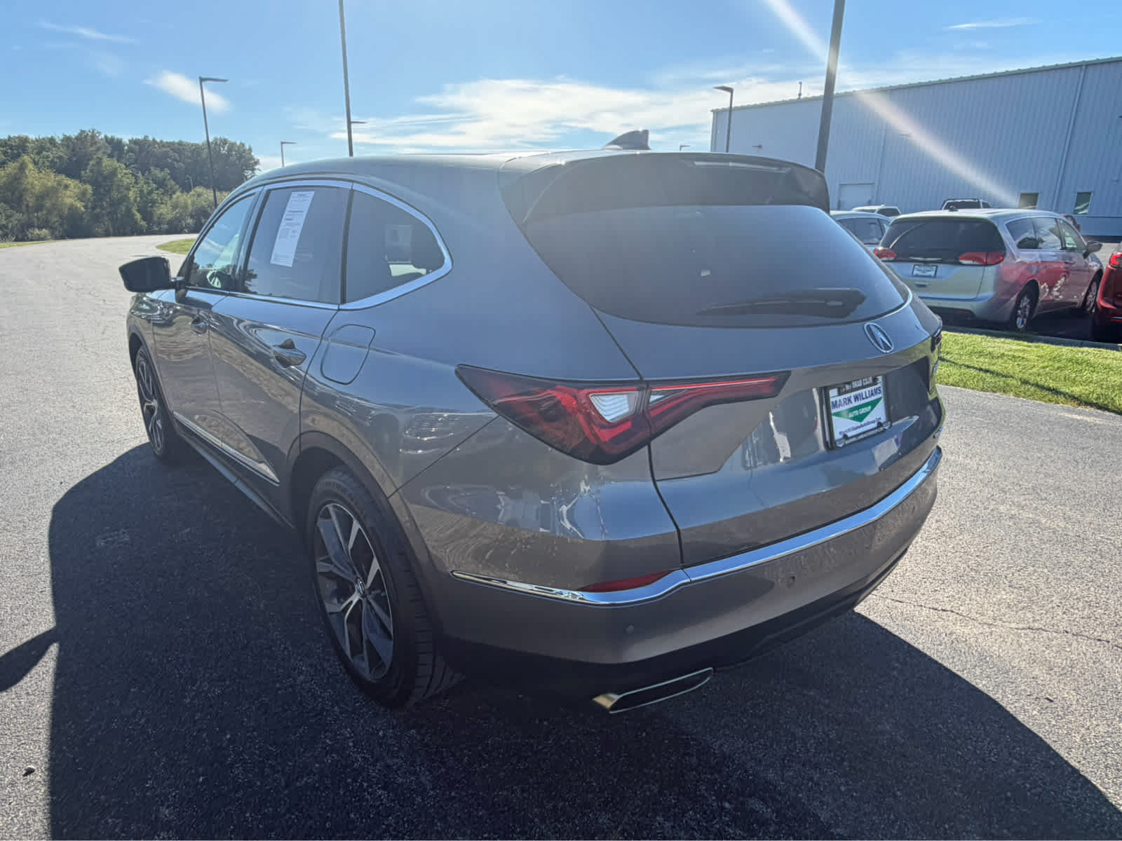 Used 2022 Acura MDX w/ Technology Package AWD/4WD image 7