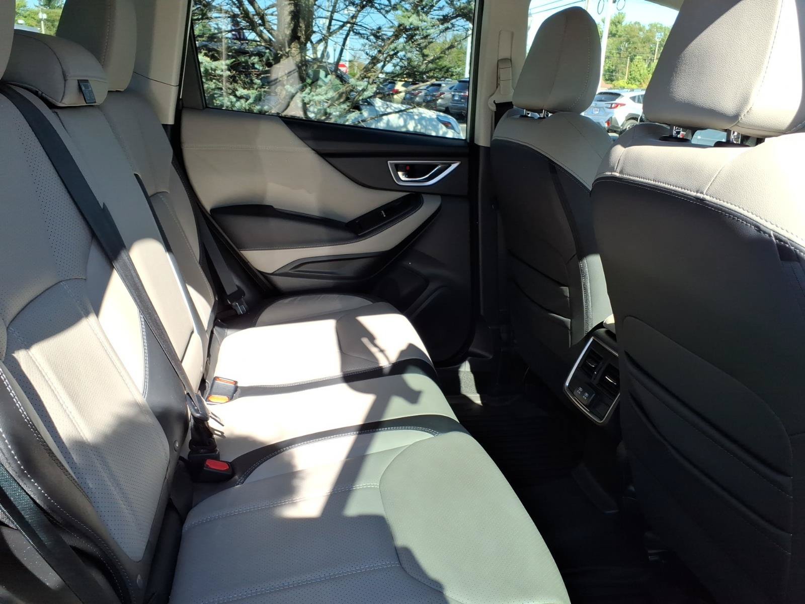 Certified 2023 Subaru Forester Limited AWD/4WD image 8