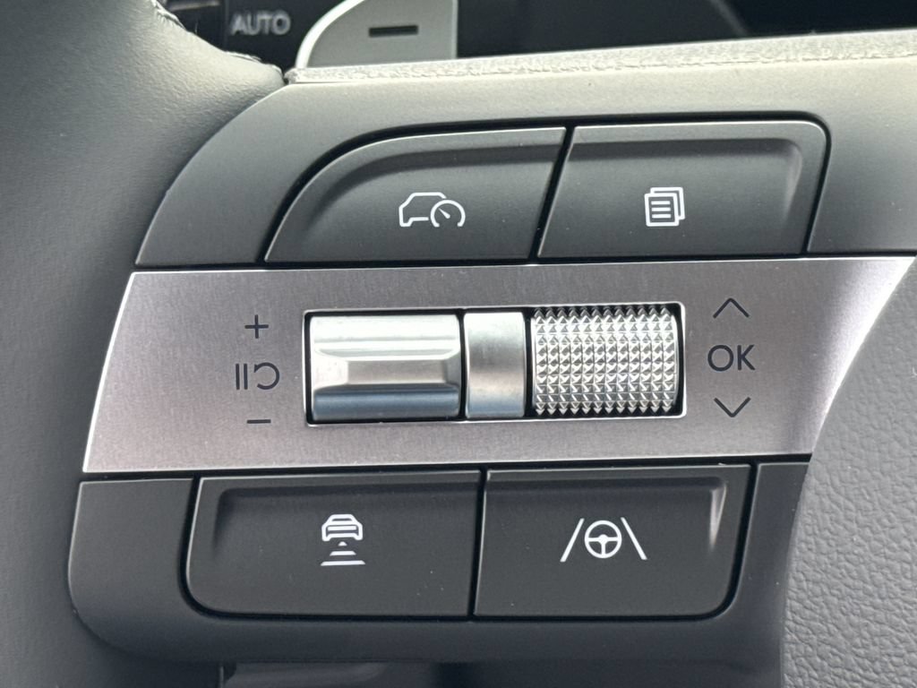 New 2026 Hyundai Sonata SEL FWD image 24
