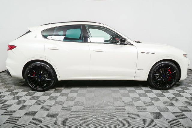 Used 2019 Maserati Levante S GranSport image 34